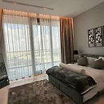 Luxurious 2 Bhk Plus Maid Duplex In Sls Business Bay