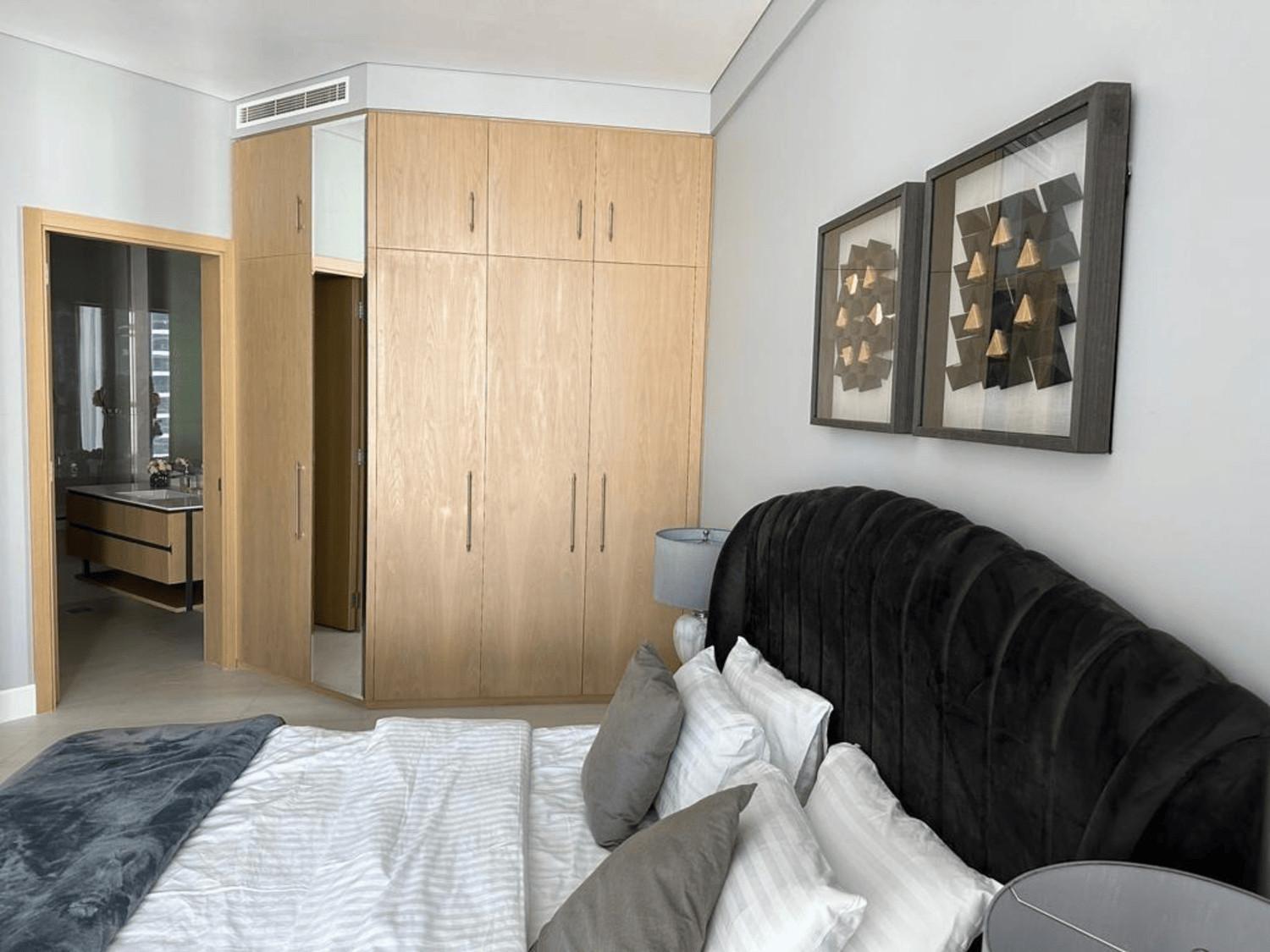 Apartment Luxurious 2 Bhk Maid Duplex In Sls Business Bay Dubai